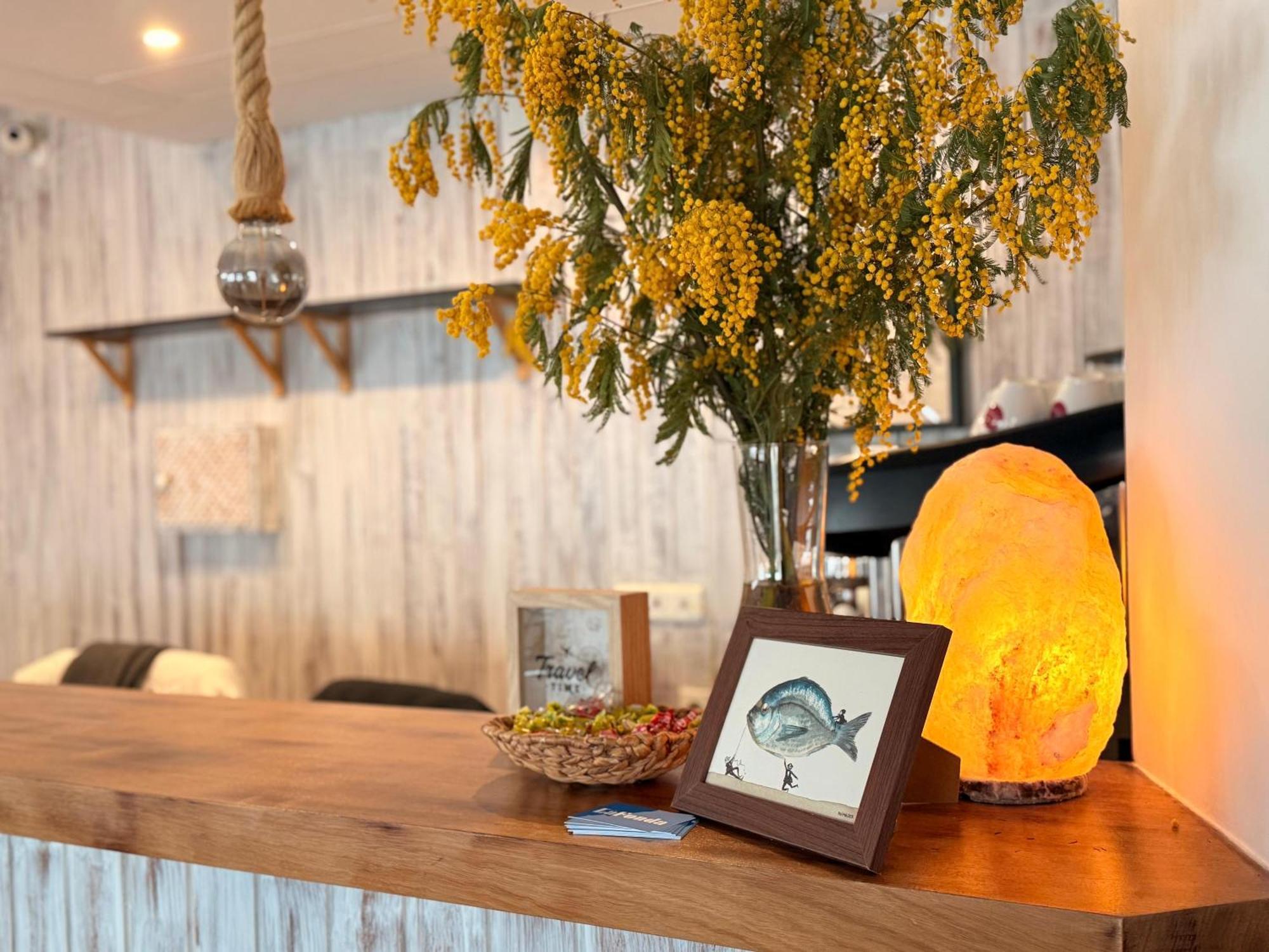 La Fonda Bed & Breakfast Cadaques Bagian luar foto