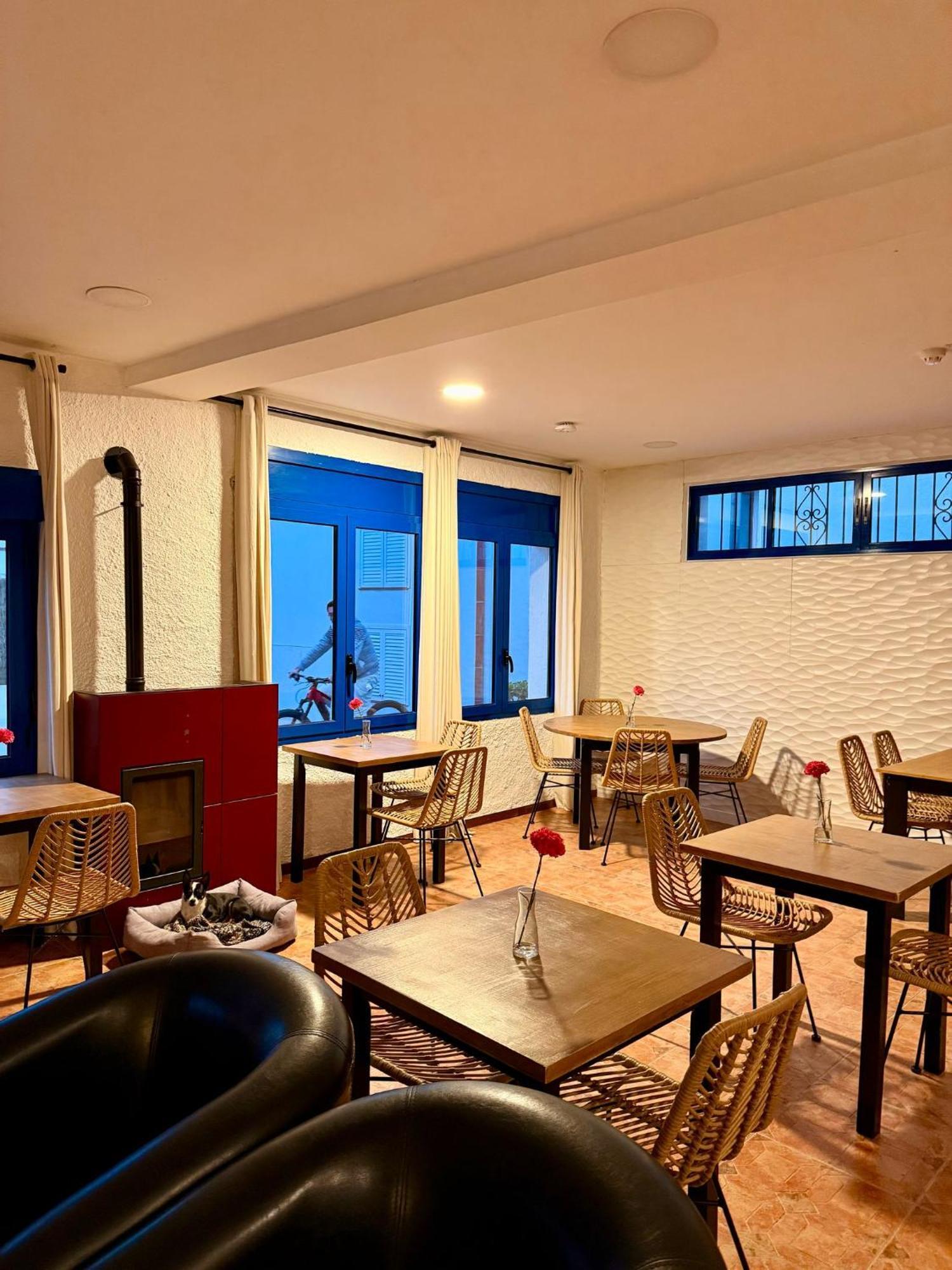 La Fonda Bed & Breakfast Cadaques Bagian luar foto