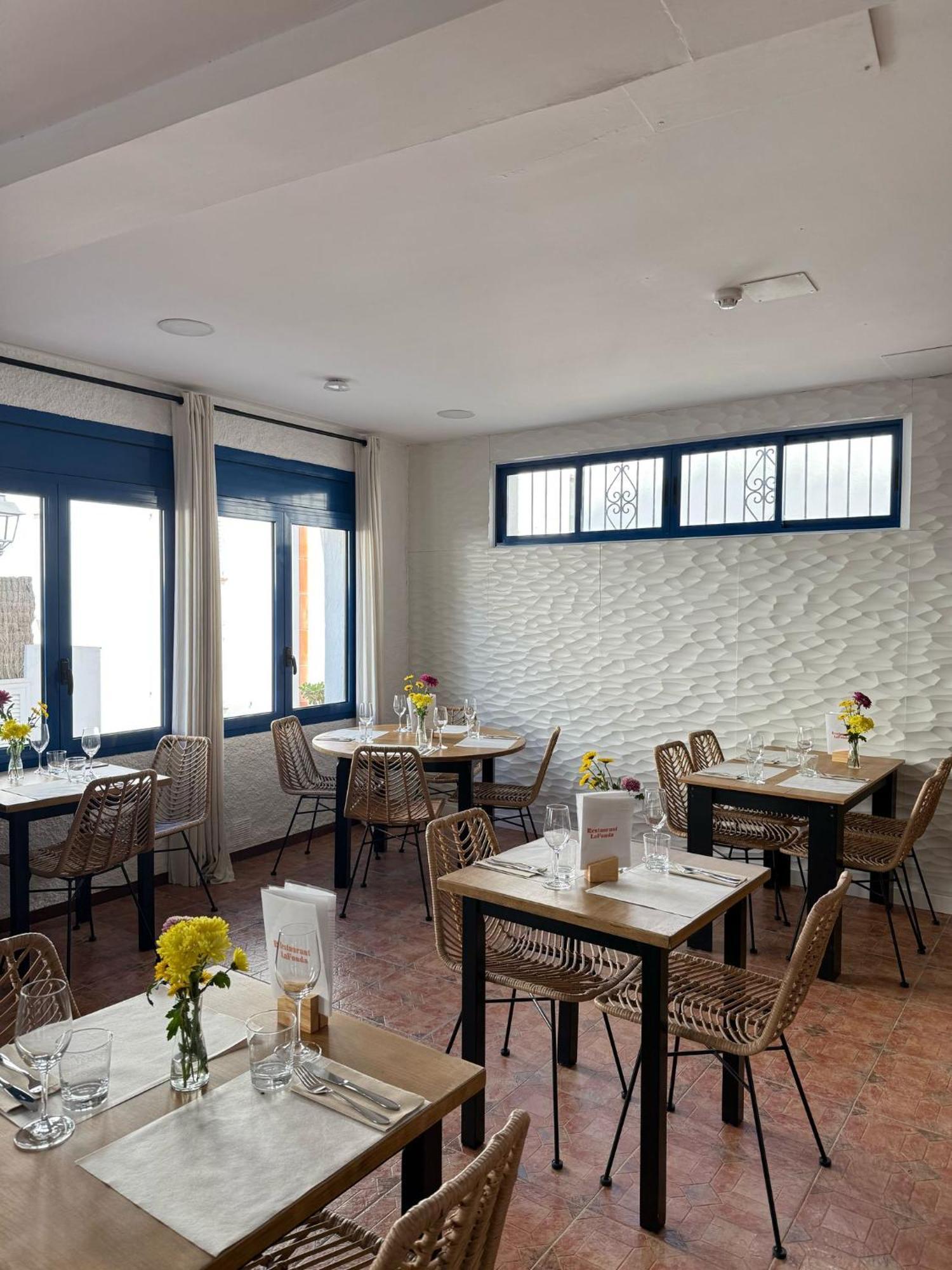 La Fonda Bed & Breakfast Cadaques Bagian luar foto